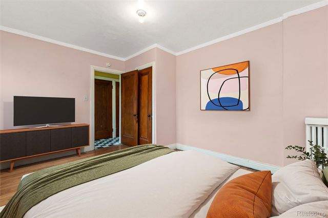 604 Alter Road, Detroit, MI 48215