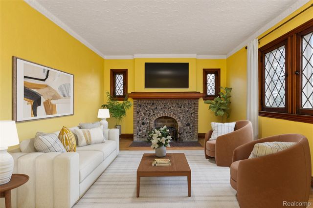 604 Alter Road, Detroit, MI 48215