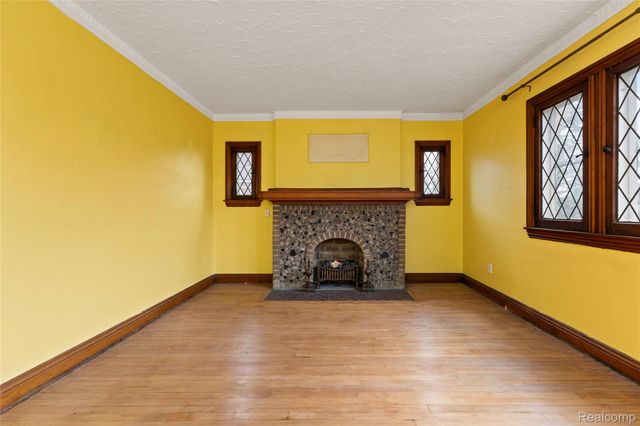 604 Alter Road, Detroit, MI 48215