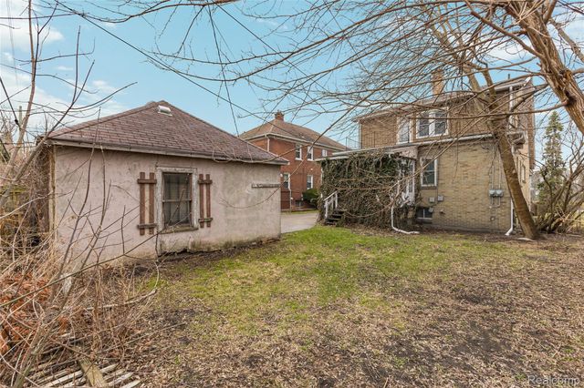 604 Alter Road, Detroit, MI 48215