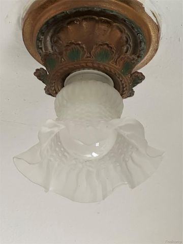 604 Alter Road, Detroit, MI 48215