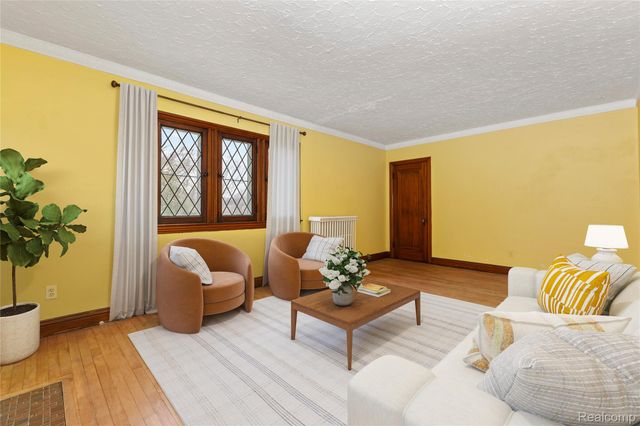 604 Alter Road, Detroit, MI 48215