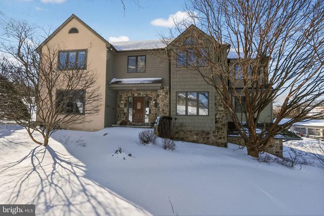 203 BARN HILL RD, West Chester, PA 19382