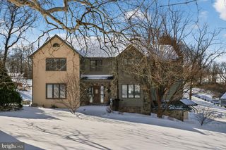 203 BARN HILL RD, West Chester, PA 19382