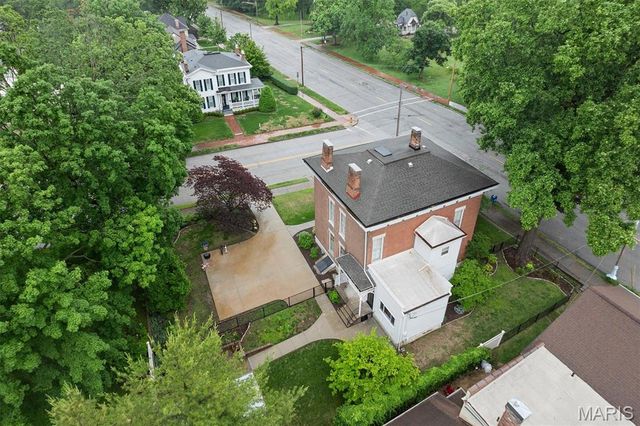 549 E 12th Street, Alton, IL 62002