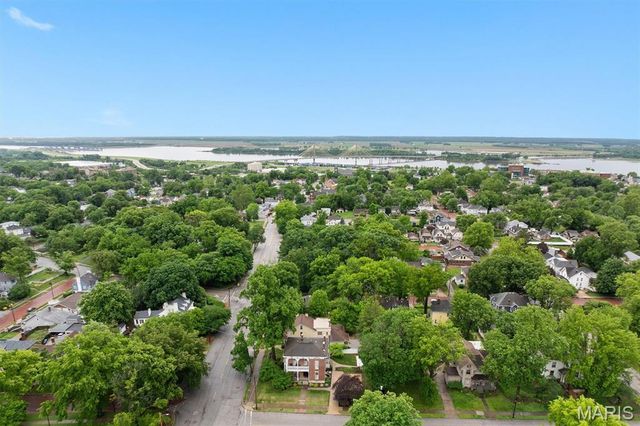 549 E 12th Street, Alton, IL 62002