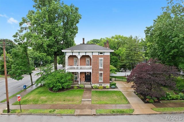 549 E 12th Street, Alton, IL 62002