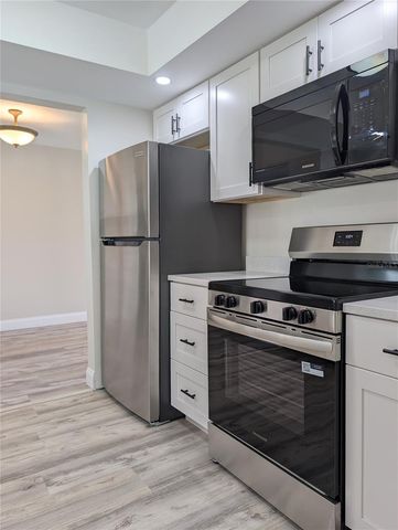 9620 44TH STREET N, Pinellas Park, FL 33782