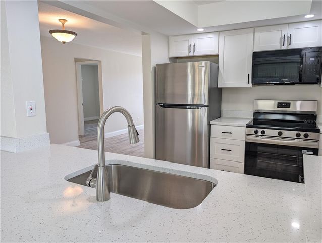 9620 44TH STREET N, Pinellas Park, FL 33782