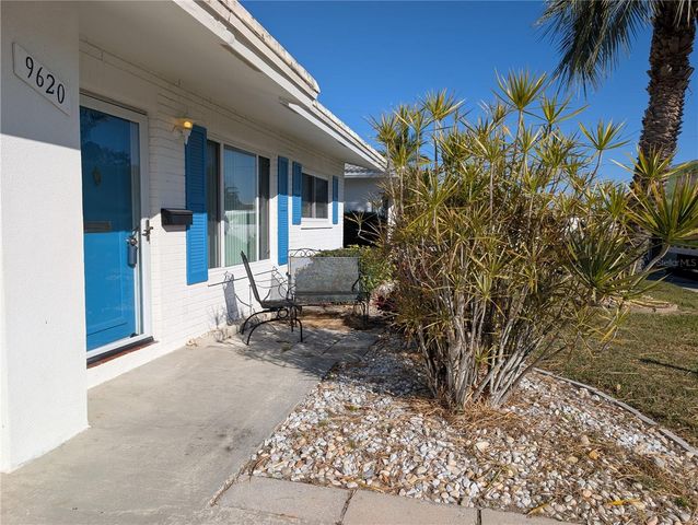 9620 44TH STREET N, Pinellas Park, FL 33782