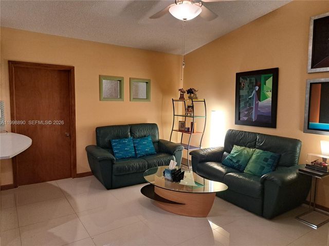 14527 SW 106th Ter, Miami, FL 33186