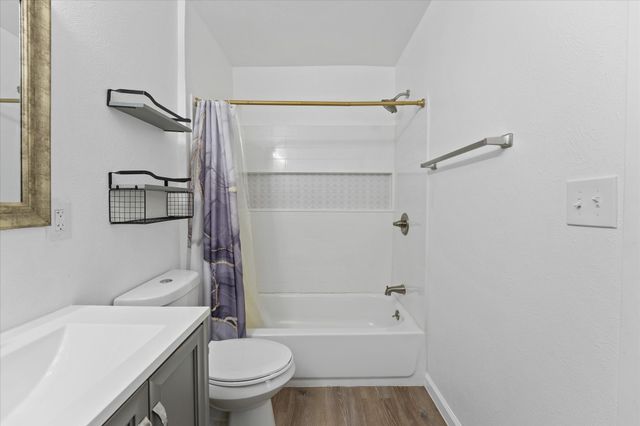 9521 Dalrock Road, Rowlett, TX 75089