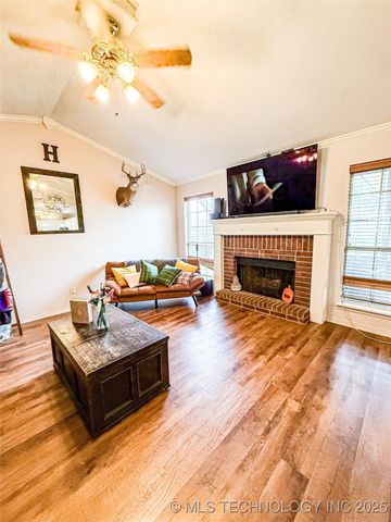 2104 Timberline, Muskogee, OK 74403
