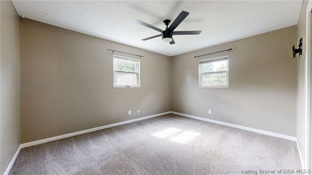 2713 Wahoo Drive, New Albany, IN 47150