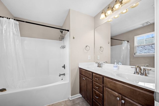 139 Ramsden Ave, La Vergne, TN 37086