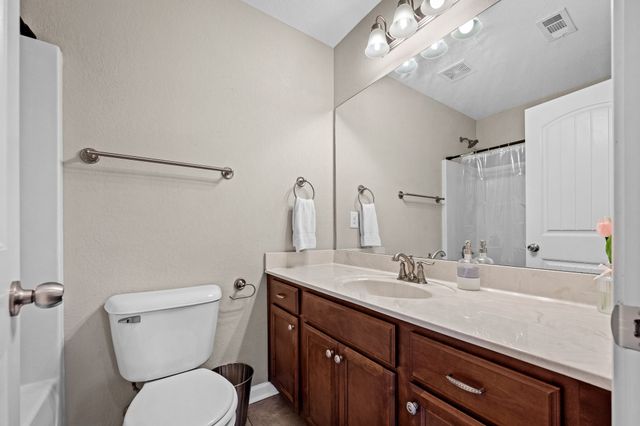 139 Ramsden Ave, La Vergne, TN 37086