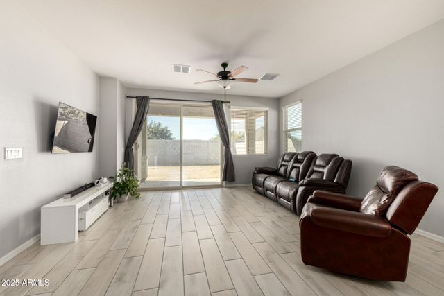 3541 W DREAMY DRAW Drive, San Tan Valley, AZ 85144