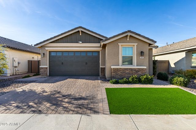 3541 W DREAMY DRAW Drive, San Tan Valley, AZ 85144