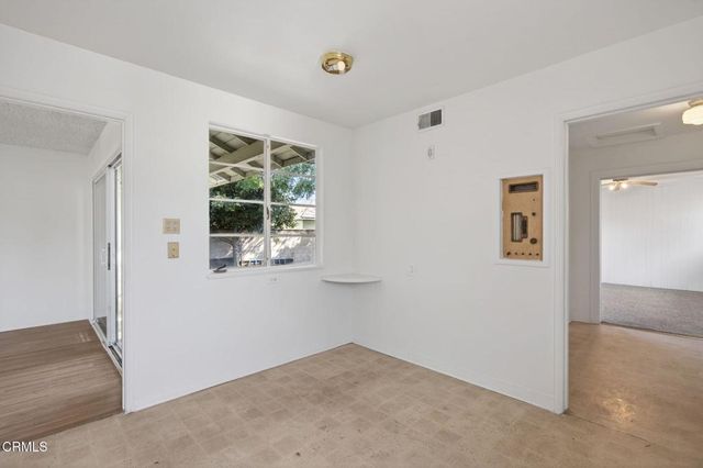 722 W Robert Avenue, Oxnard, CA 93030