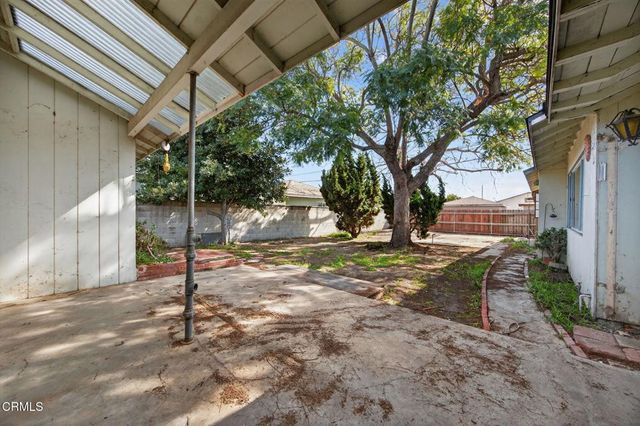 722 W Robert Avenue, Oxnard, CA 93030