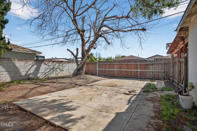 722 W Robert Avenue, Oxnard, CA 93030