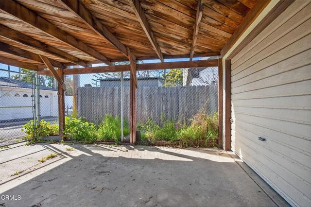 722 W Robert Avenue, Oxnard, CA 93030