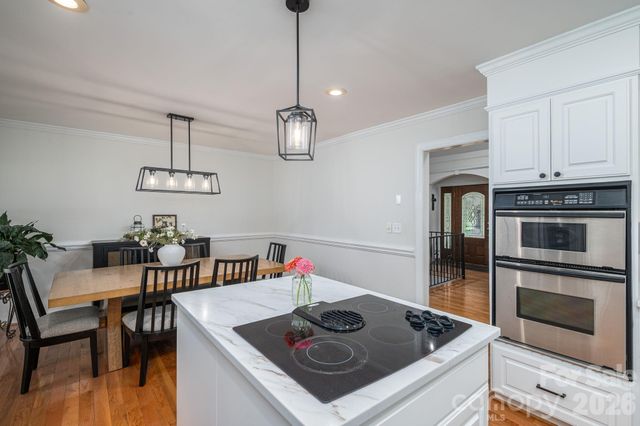 2206 Hillside Drive, Dallas, NC 28034