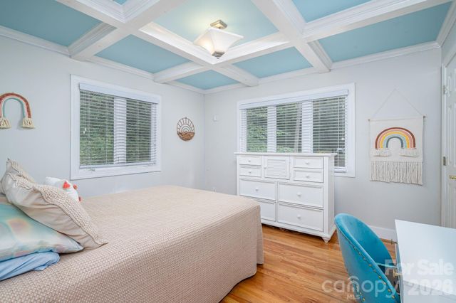 2206 Hillside Drive, Dallas, NC 28034
