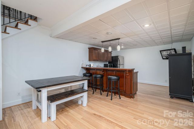 2206 Hillside Drive, Dallas, NC 28034