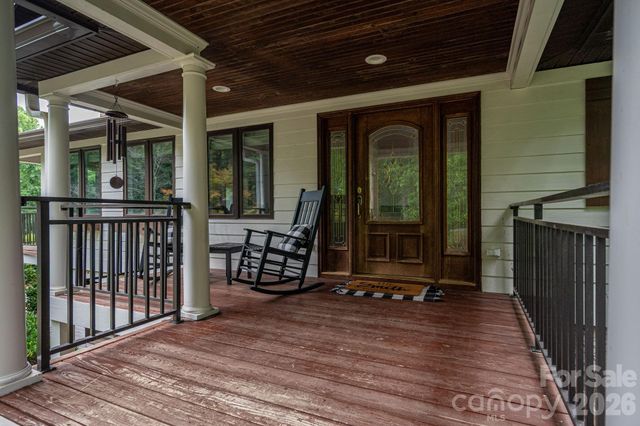2206 Hillside Drive, Dallas, NC 28034