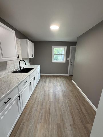 4135 W Lancaster AVENUE, Milwaukee, WI 53209