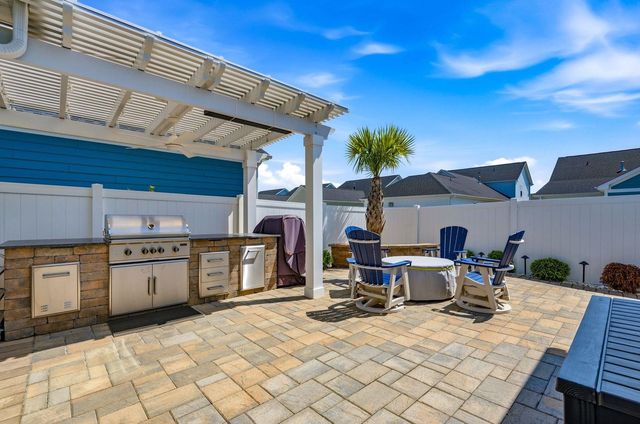2081 Singing Palm Loop, Little River, SC 29566