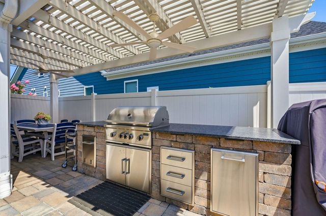 2081 Singing Palm Loop, Little River, SC 29566
