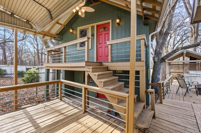 1053 Paradise Cove Road, Pottsboro, TX 75076