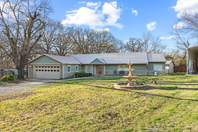1053 Paradise Cove Road, Pottsboro, TX 75076