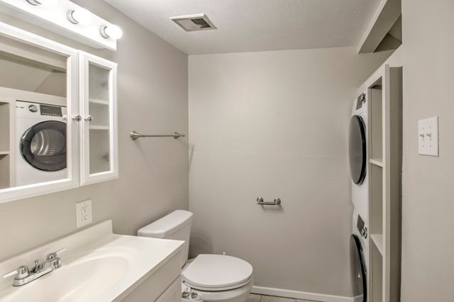 1905 W Morton Street 5, Denison, TX 75020