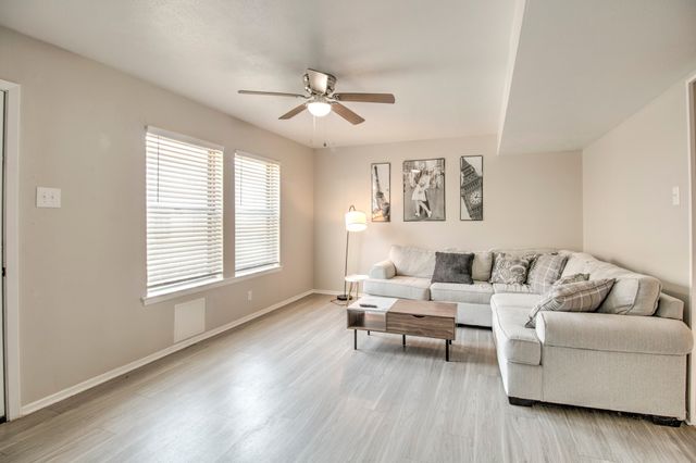 1905 W Morton Street 5, Denison, TX 75020