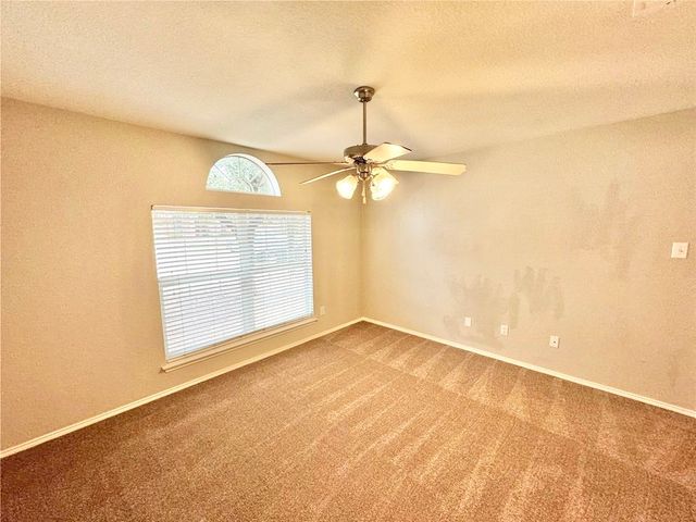 201 Mckamy Boulevard, Denton, TX 76207