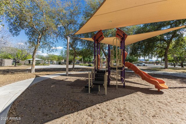 462 N 168TH Lane, Goodyear, AZ 85338