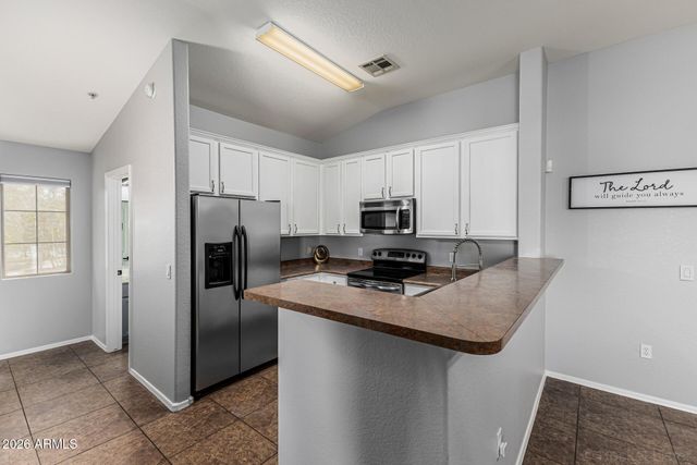 462 N 168TH Lane, Goodyear, AZ 85338