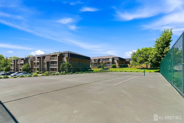 324 Sharon Garden Court, Woodbridge Proper, NJ 07095