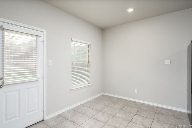 140 Hunters Spg, San Antonio, TX 78253