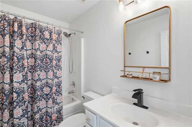 6410 Glen Brooke Drive, Cumming, GA 30028