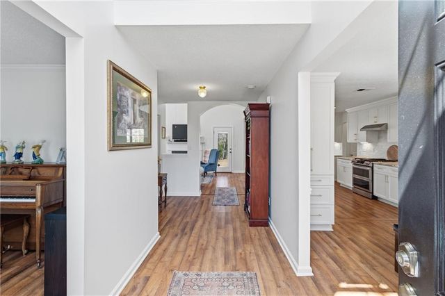 6410 Glen Brooke Drive, Cumming, GA 30028