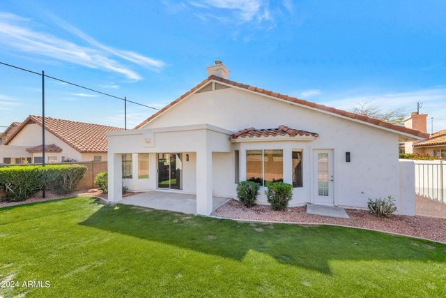 1706 E Windsong Drive, Phoenix, AZ 85048