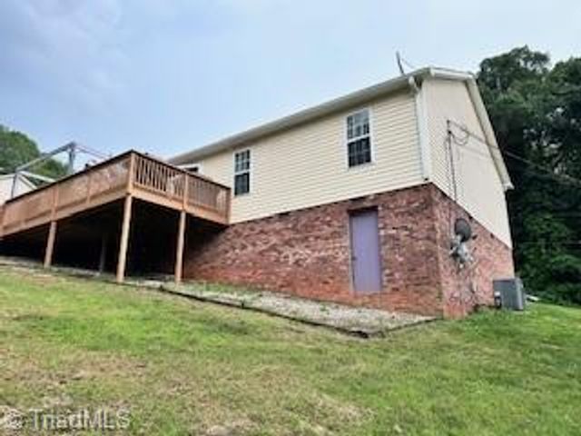 1320 Little Gate Drive, Asheboro, NC 27205