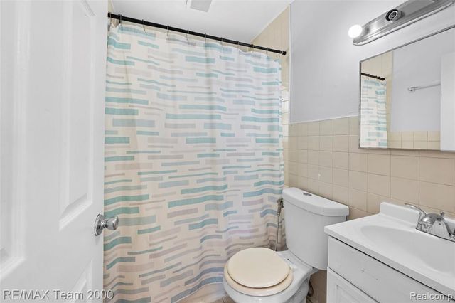 6244 Kendal Street, Dearborn, MI 48126