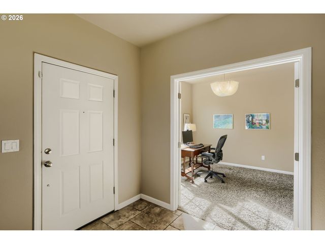 3710 Se SCARLET Pl, Hillsboro, OR 97123