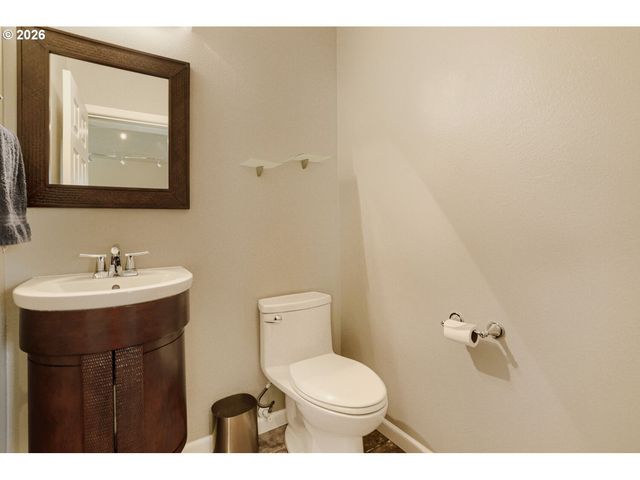 3710 Se SCARLET Pl, Hillsboro, OR 97123