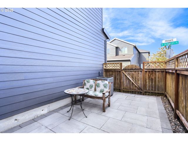 3710 Se SCARLET Pl, Hillsboro, OR 97123